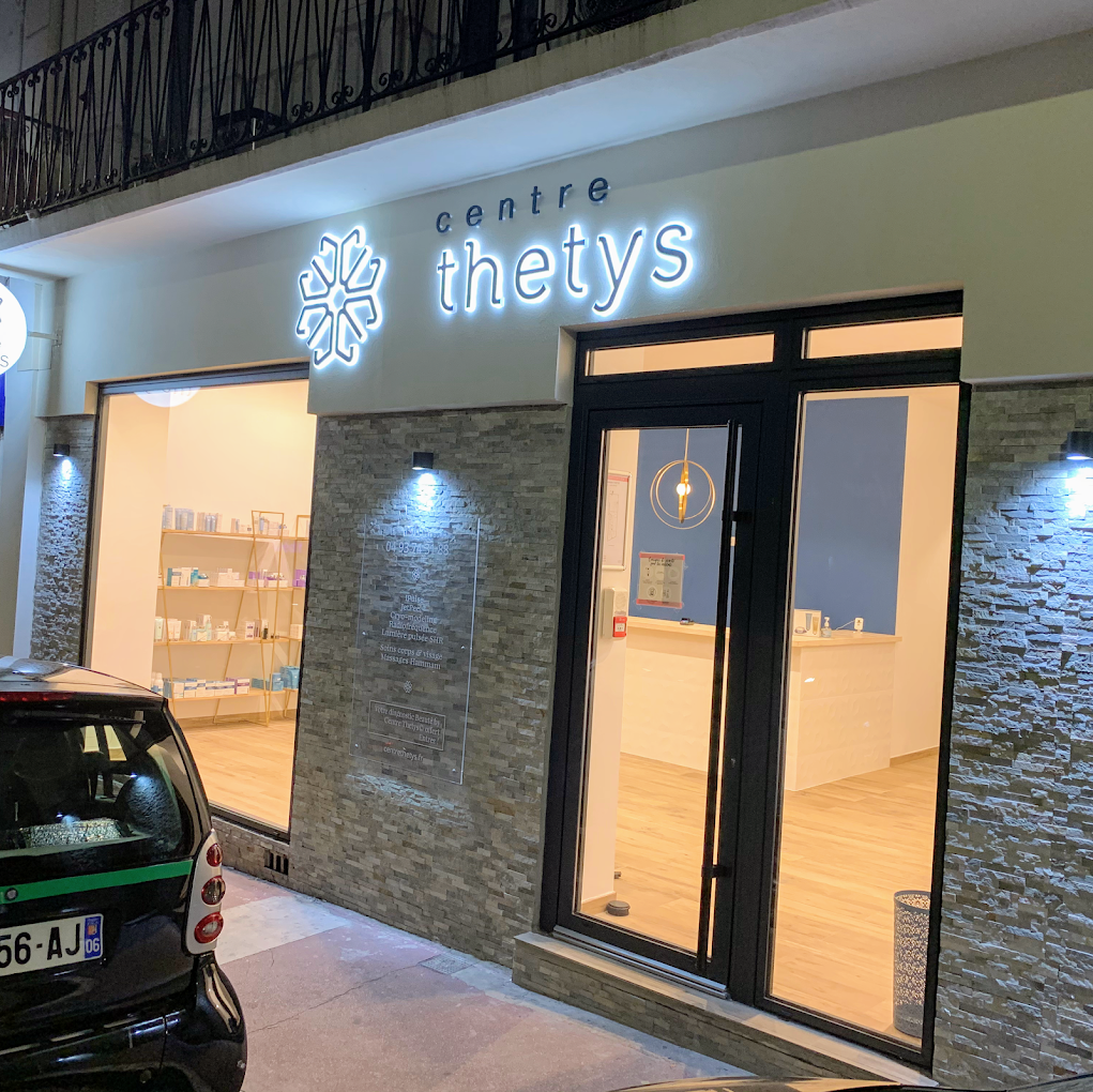 Façade Centre Thetys Antibes
