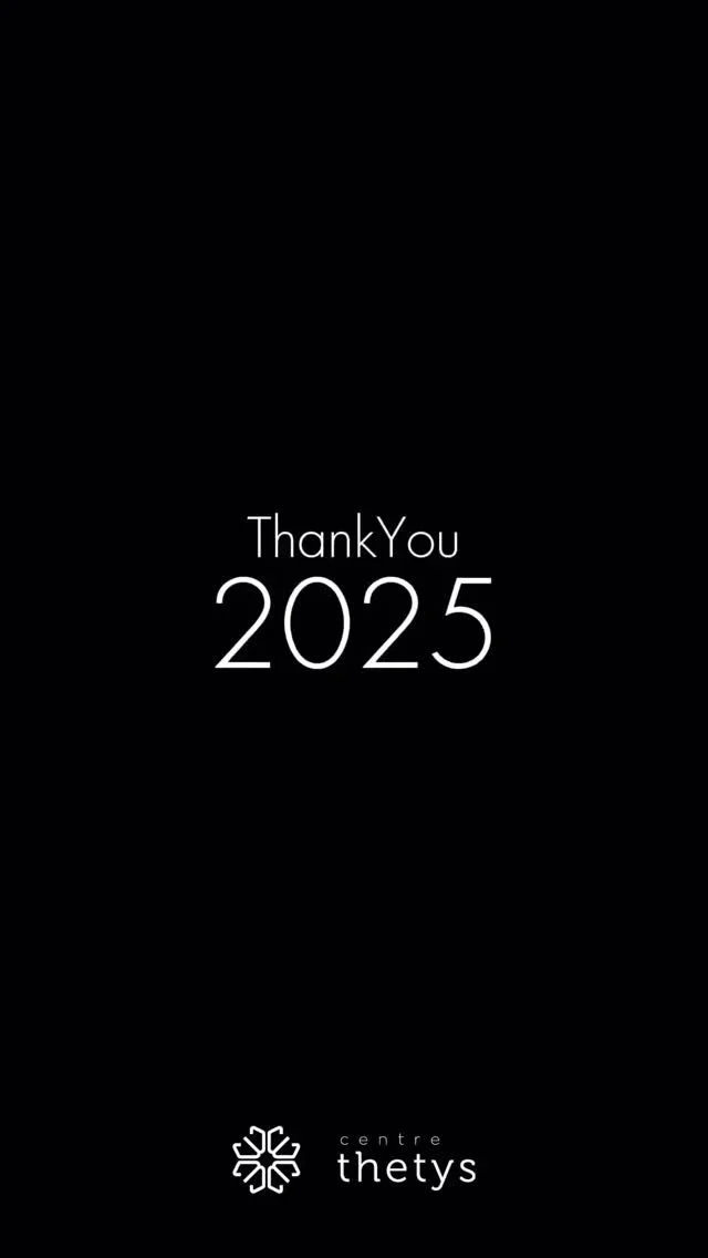 Thank you 2025.Merci à vous, nos clientes,
pour votre confiance & votre fidélité.
Depuis plus de 16 ans, vous nous permettez d’exister, d’évoluer, de nous remettre en question et de grandir.Merci à nos équipes,
pour leur dévouement, leur exigence, leur talent.
Sans elles, rien de tout cela ne serait possible.
Elles sont le cœur de cette aventure.2025 se termine avec gratitude.
2026 s’annonce comme un nouveau chapitre,
avec la même passion, la même envie d’aller plus loin.On se retrouve dès demain pour la suite de l’aventure.🤍#happynewyear