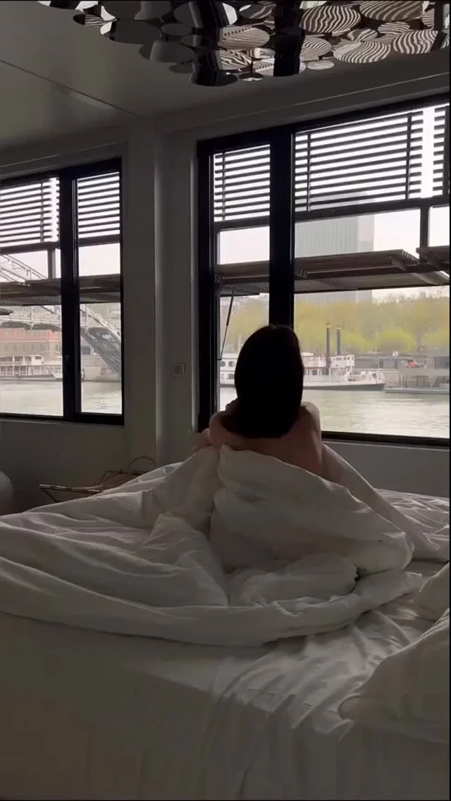 Le Pro Collagène Kiwi, l’allié beauté et bien-être pour traverser les fêtes avec légèreté… sans renoncer au plaisir. 🥝 #dlabnutricosmetics #routinebeaute #centrethetys