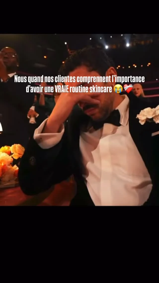 Notre réaction quand vous suivez nos conseils skincare 😭😂 #skincareroutine #badbunnygrammys #soinvisage #skincare