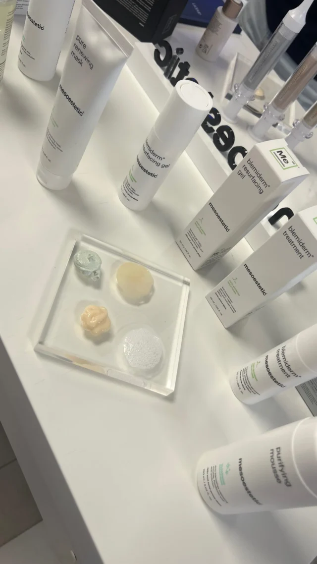 Il y a quelques jours nous avons eu la chance de découvrir les coulisses de la fabrication des produits @mesoestetic directement dans leur usine. Et évidemment, il fallait qu’on filme tout ça 📹 #vlog #vloglife #barcelona #mesoestetic